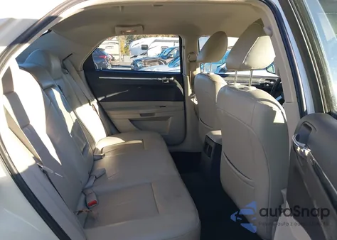 2007 Chrysler 300 Touring из США, поврежденный, VIN 2C3KA53GX7H895955